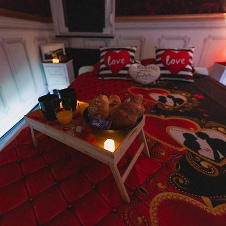 Bulle D'Amour , Une Nuit En Amoureux タン エクステリア 写真